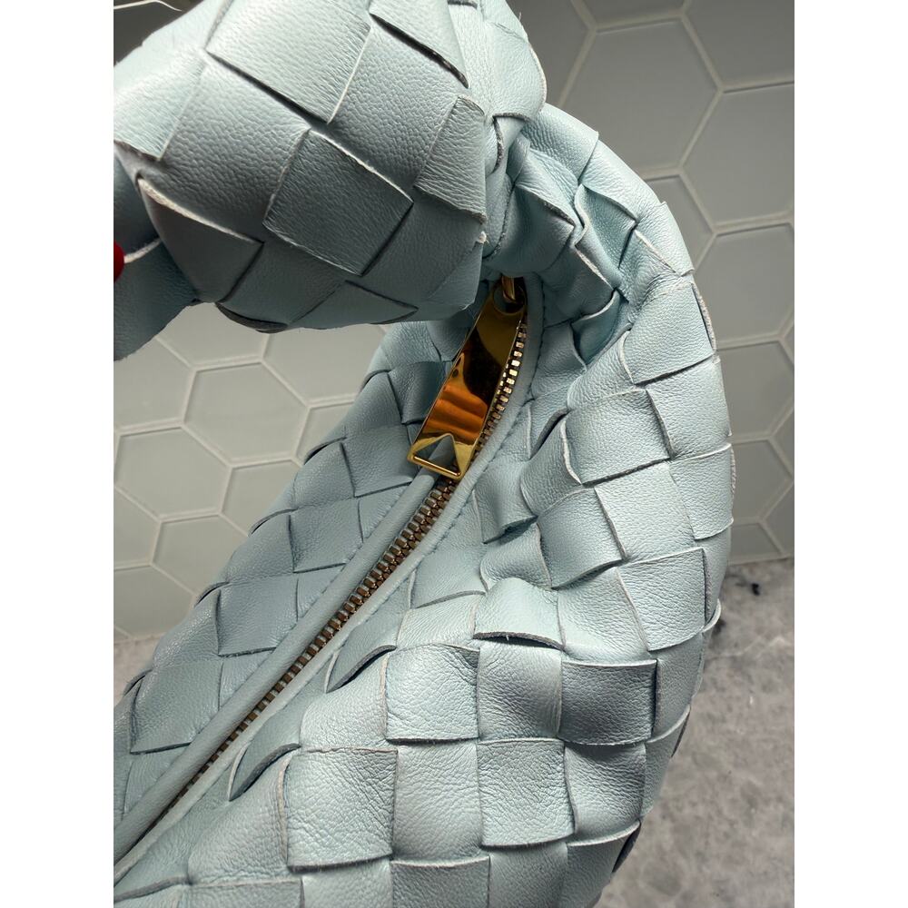 BOTTEGA VENETA - LIGHT BLUE MINI JODIE BAG - Picture 7 of 10